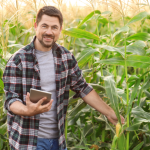Leonardo Rocha de Almeida Abreu mostra como as comunidades locais são protagonistas no turismo sustentável.