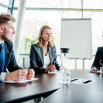 Bráulio Henrique Dias Viana destaca como a gestão empresarial moderna exige inovação constante para acompanhar as mudanças do mercado.