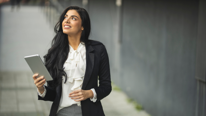 Cristiane Ruon dos Santos mostra como peças antigas ganham novo destaque em projetos de decoração contemporâneos.