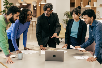 Treinamento estruturado fortalecendo a legitimidade da segurança pública segundo Ernesto Kenji Igarashi.