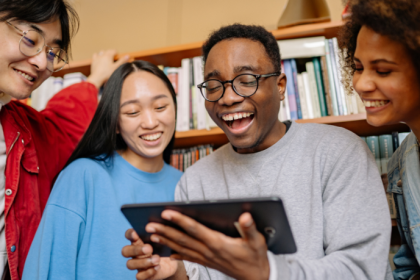 Tablets na Educação: Como a Tecnologia Está Transformando o Ensino na Bahia
