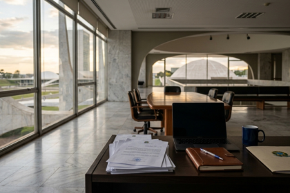 Fim da escala 6x1 avança no Senado: o que muda para o trabalhador e por que a decisão ainda não está valendo